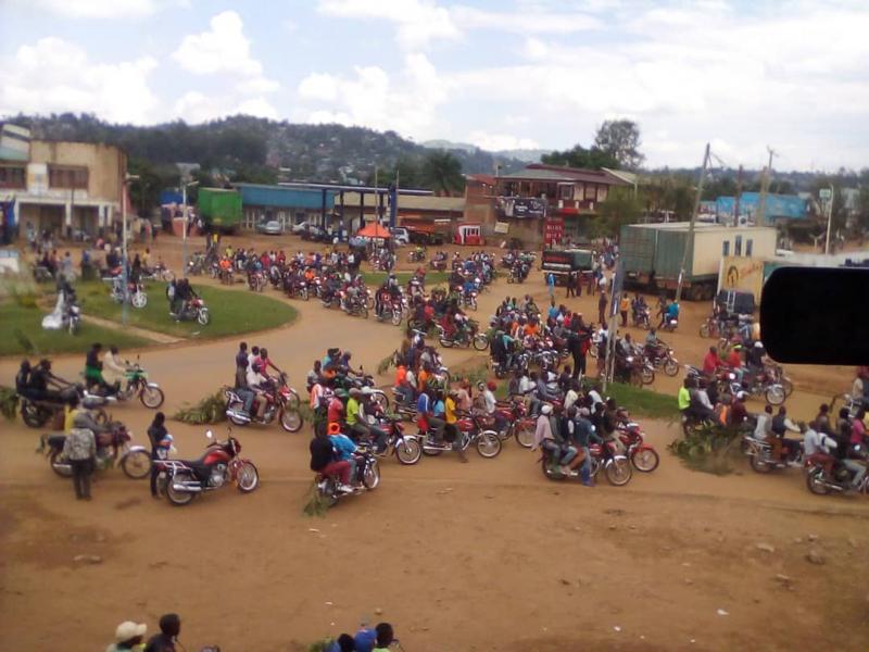 La ville de Benide et ses habitants